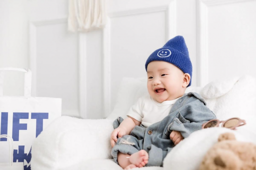 宁德4个月宝宝干呕 宁德4个月宝宝干呕